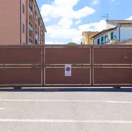 Airport-train Station Ac Free Parking Appartamento *